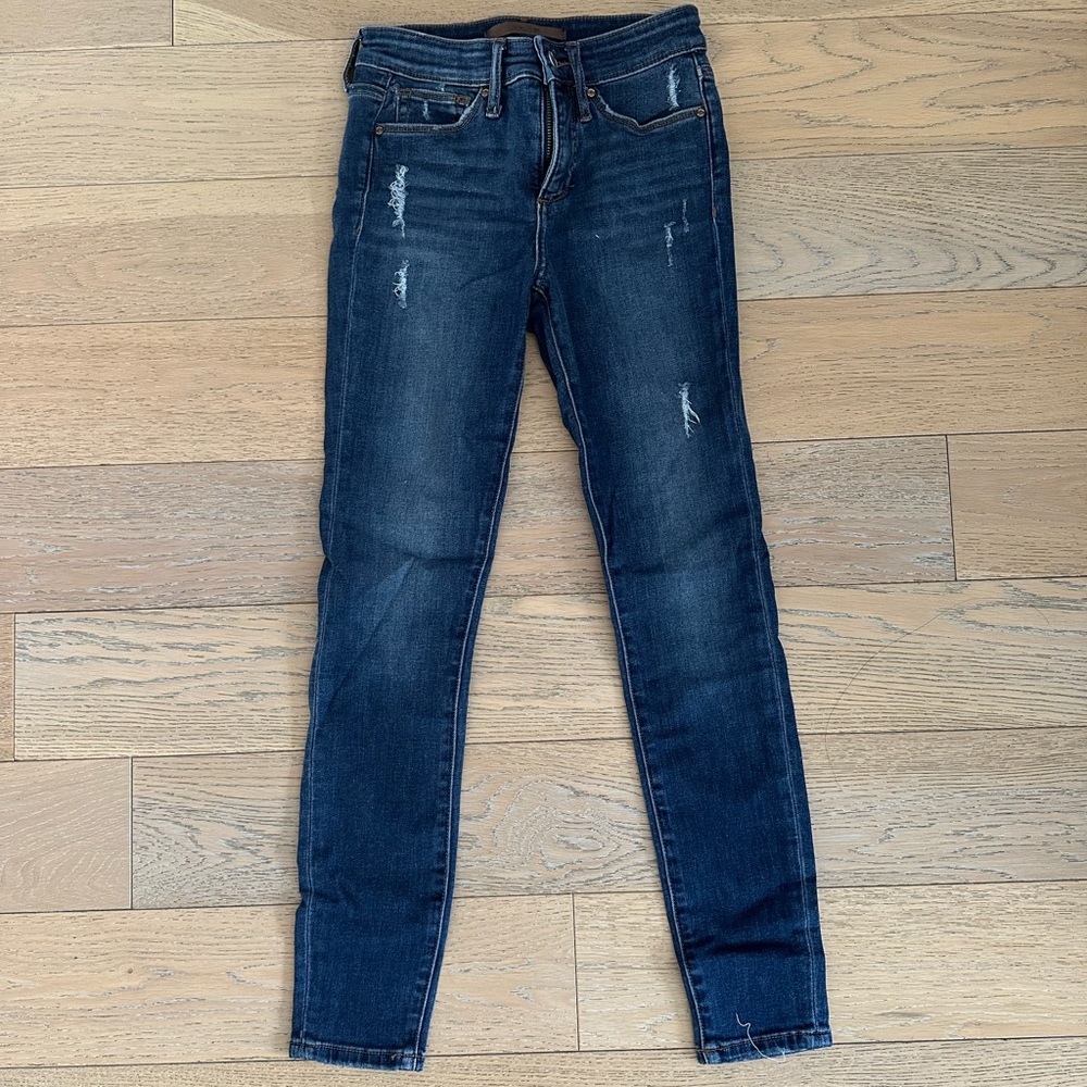 Joe’s Jeans Ankle Skinny Jeans Medium Wash